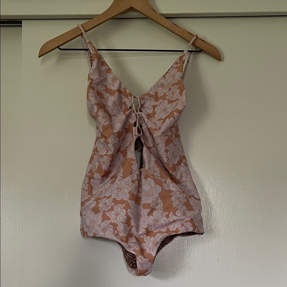 Acacia kokomo one piece